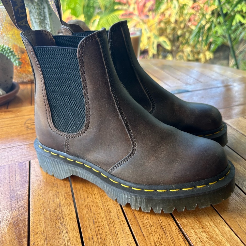 Dr Martens Chelsea Boot